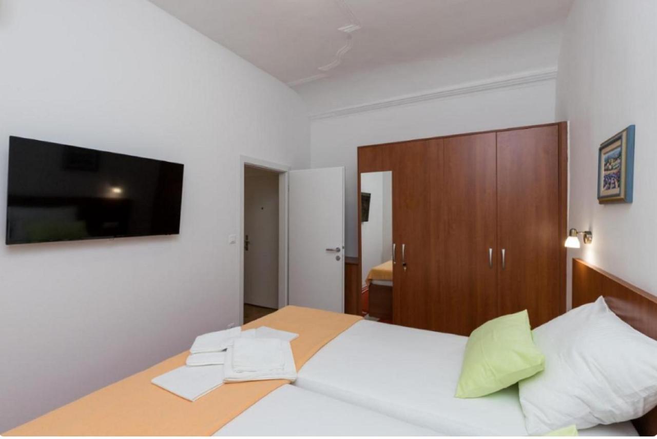 Anima Mea Old Town Apartments Dubrovnik Bagian luar foto